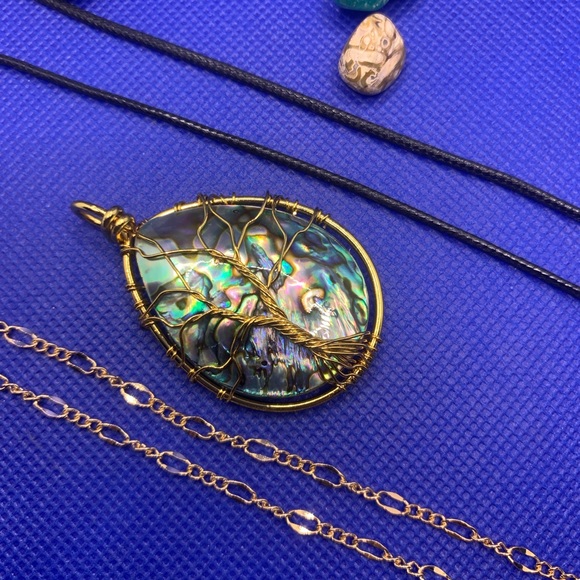 Fabulous Golden Copper Wire Wrapped Tree of Life Genuine Abalone Pendant‼️SOLD‼️ - Picture 14 of 14